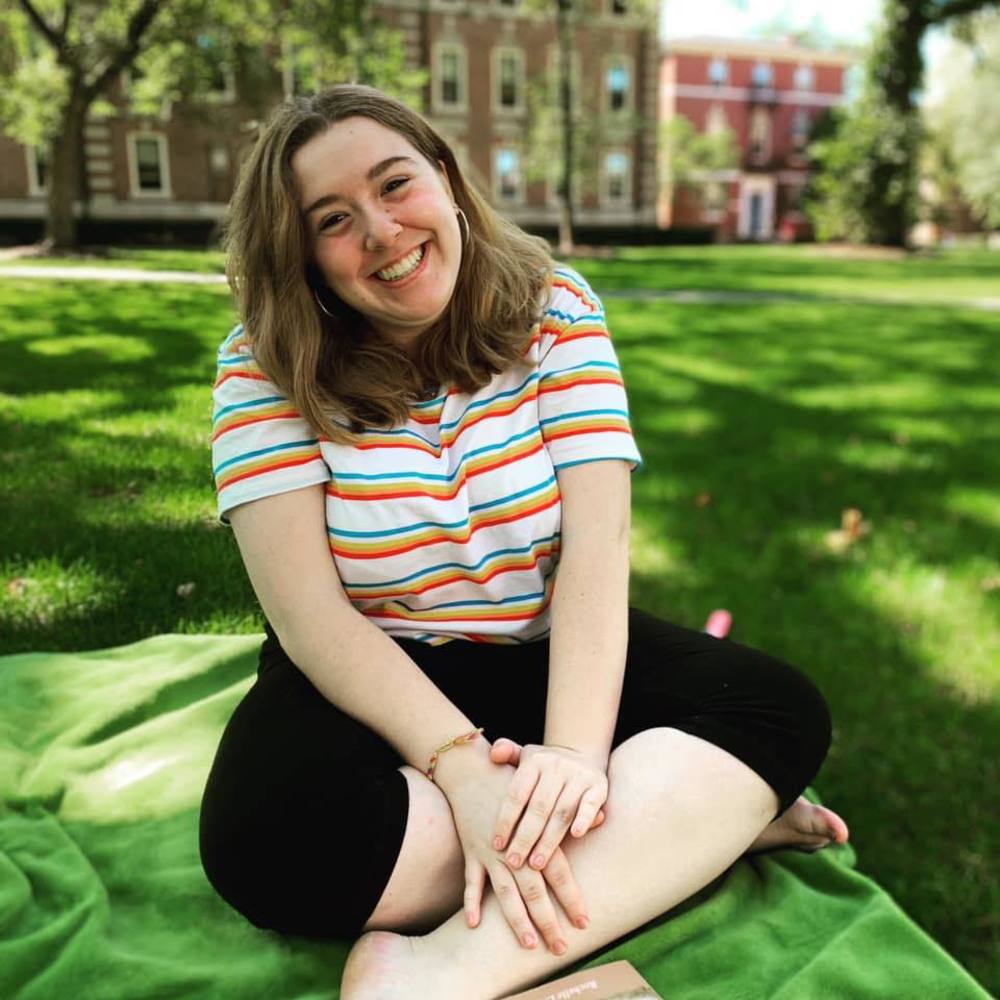 Meet your Posher, Caroline